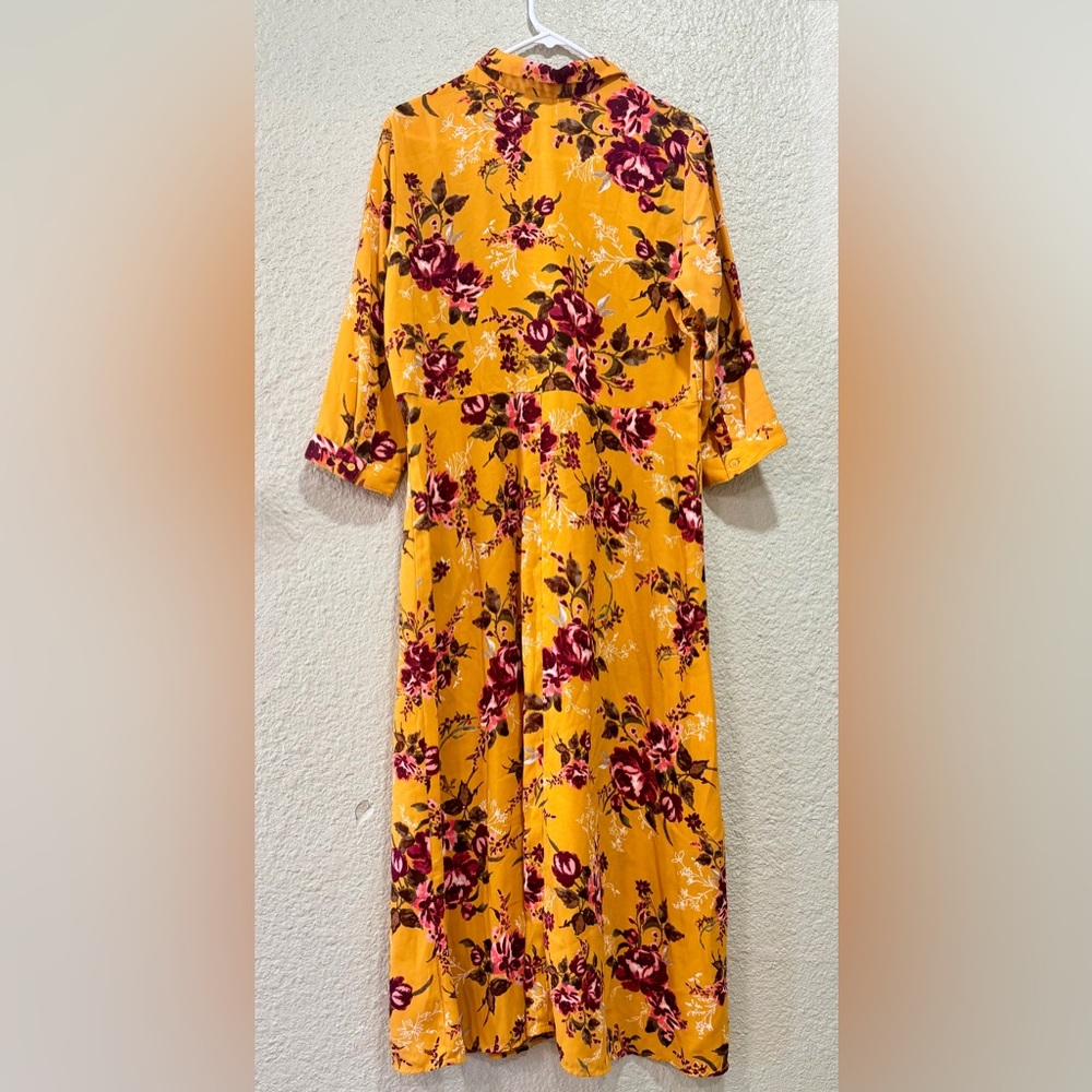 Dress - Picture 2 of 3